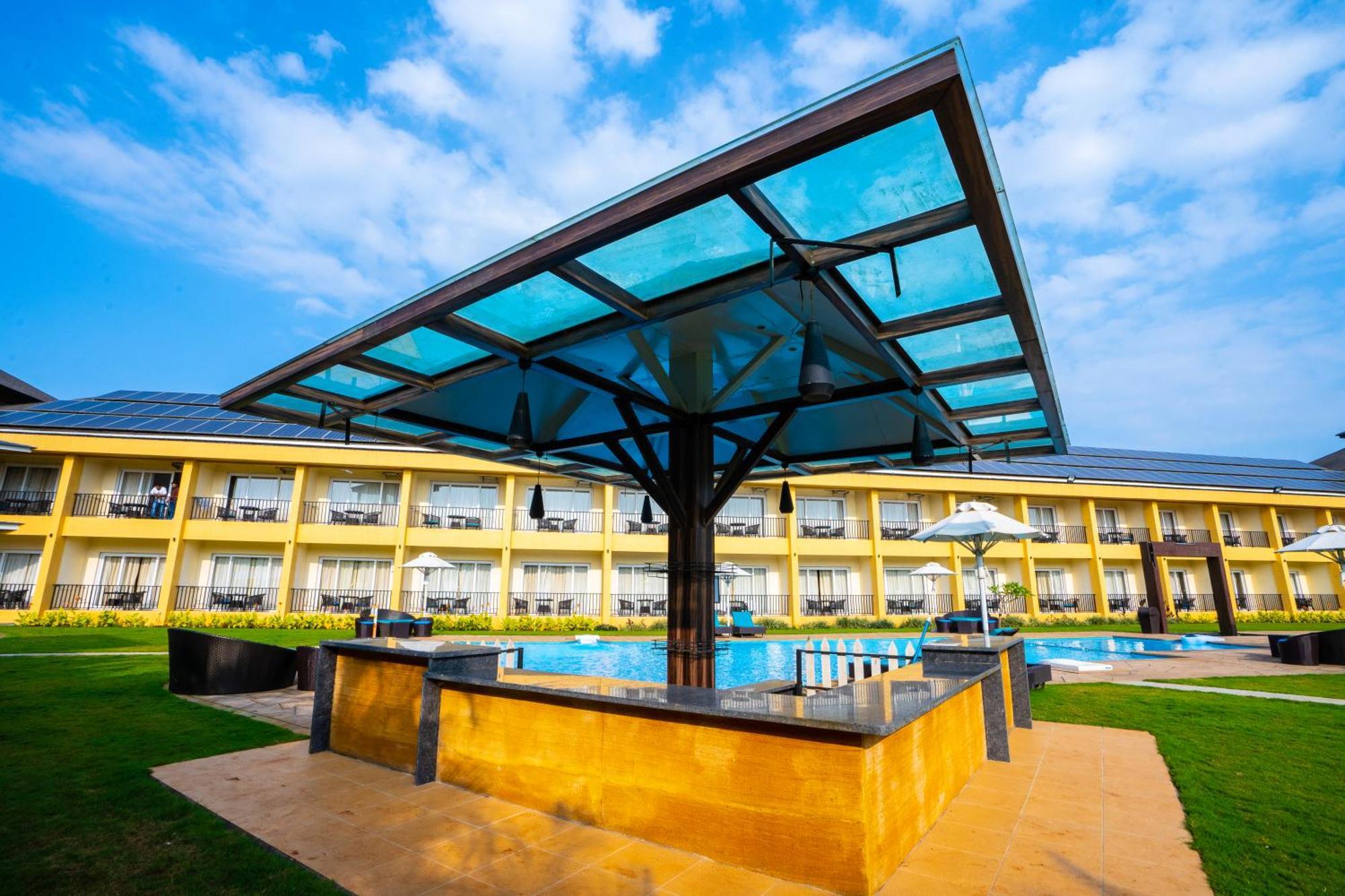 Tropical Retreat Luxury Spa & Resort Igatpuri Exterior photo